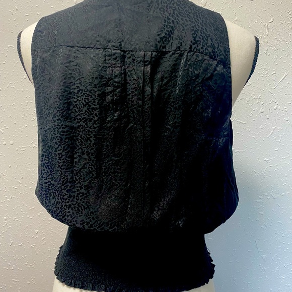 Hothouse silk tank! - Picture 3 of 3